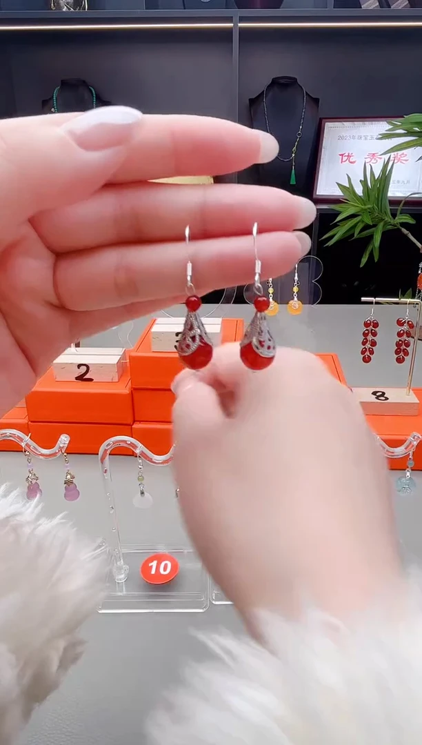 未镶嵌耳钉玛瑙/玉髓521