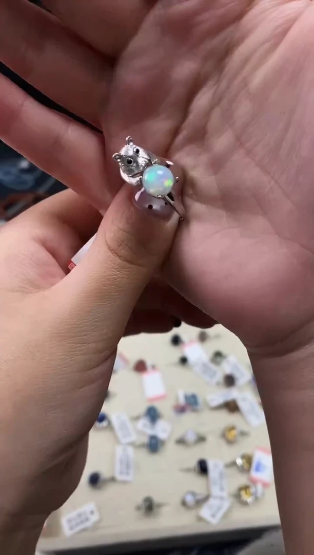 银S925镶嵌欧泊戒指w****m戒指