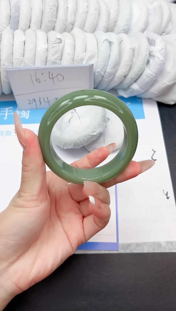 石英质玉手镯未镶嵌181-58.3HS
