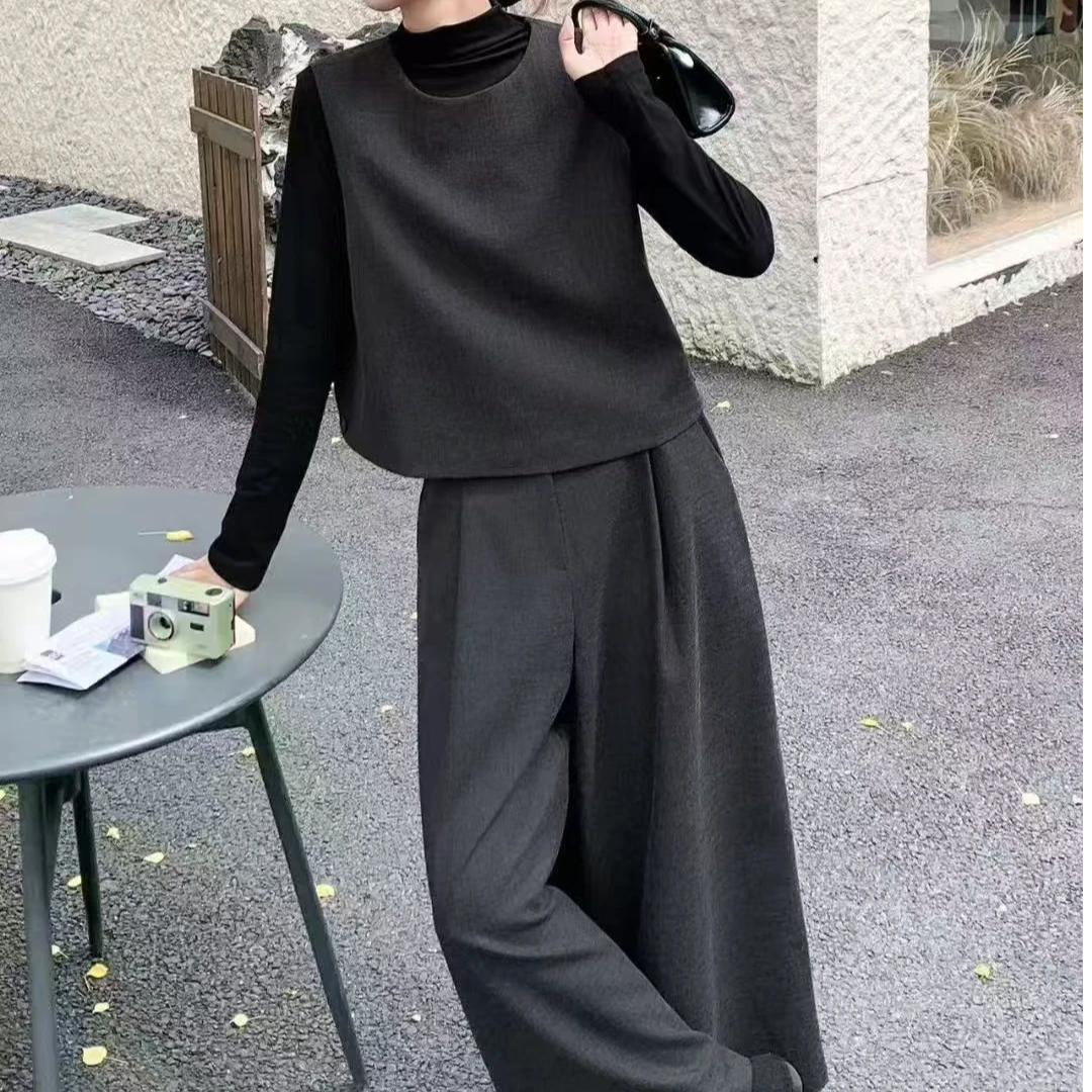 【新品三件套】秋季休闲风时尚套装显瘦上衣+圆领打底+百搭阔腿裤