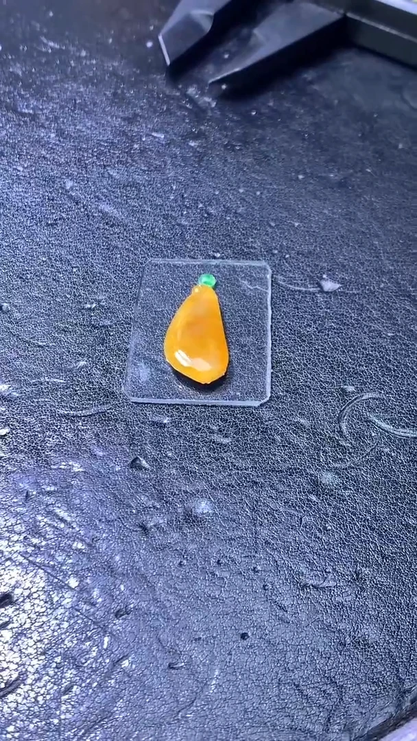 未镶嵌定制翡翠毛货