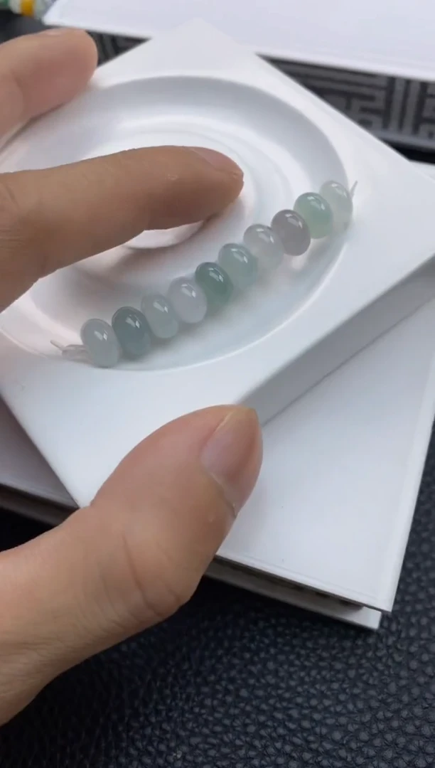 翡翠散珠40天然A货翡翠散珠