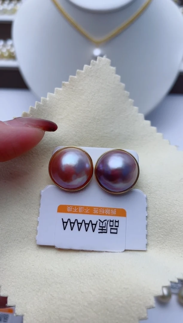 【闪购商品】拼合珍珠（马贝珠）耳饰银S925镶嵌W28