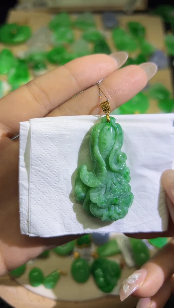 【闪购商品】翡翠颈饰18K金镶嵌Q缅料A货翡翠/支持复检/一件