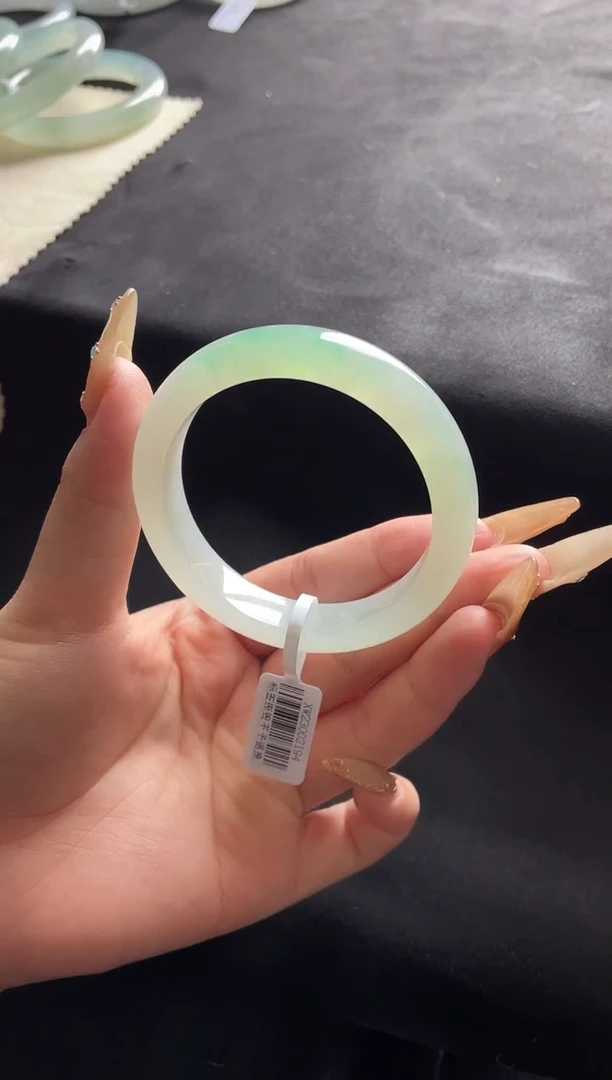 未镶嵌手镯翡翠三天鉴赏期