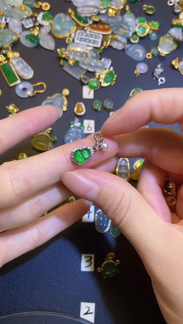 翡翠银S925镶嵌吊坠(不含链)1