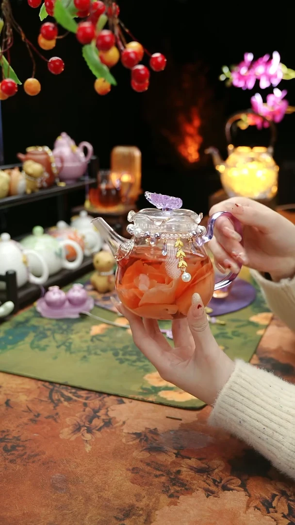 【闪购商品】紫色铃兰花茶壶+链子