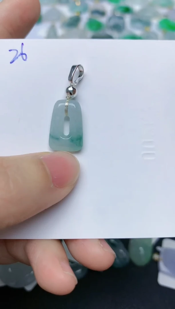 【闪购商品】翡翠颈饰合金天然翡翠A货