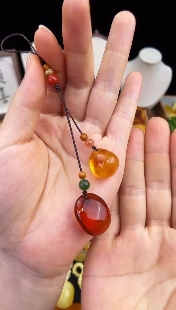 琥珀未镶嵌珠宝奇石柒月