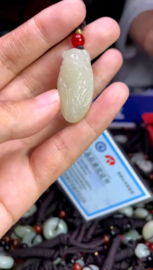 未镶嵌和田玉挂件1