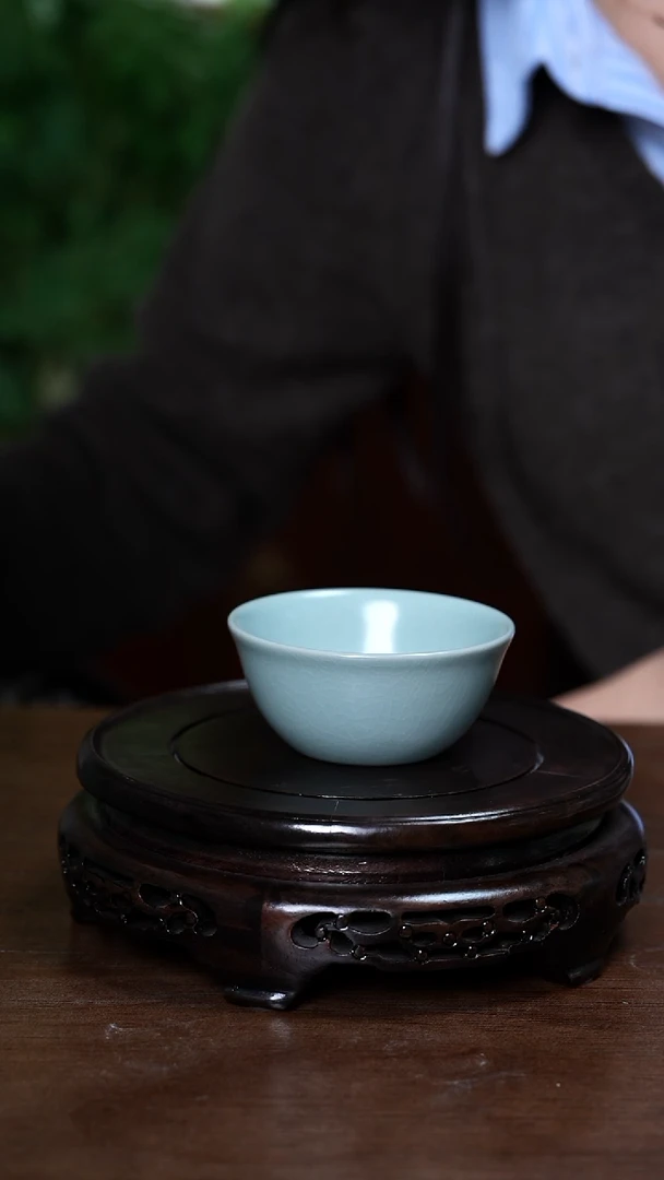 【闪购商品】L·宝丰宋官窑原产地汝瓷鸡缸杯（王国奇）