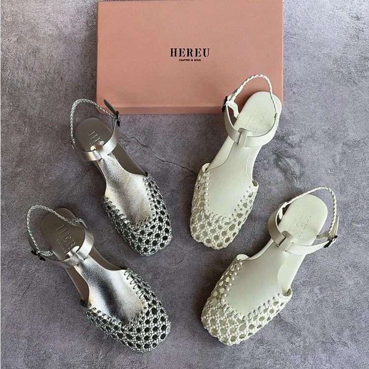 莞产高货 夏季新品小众包头羊皮凉鞋女休闲低跟洞洞镂空编织女鞋