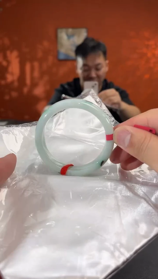 未镶嵌手镯翡翠15