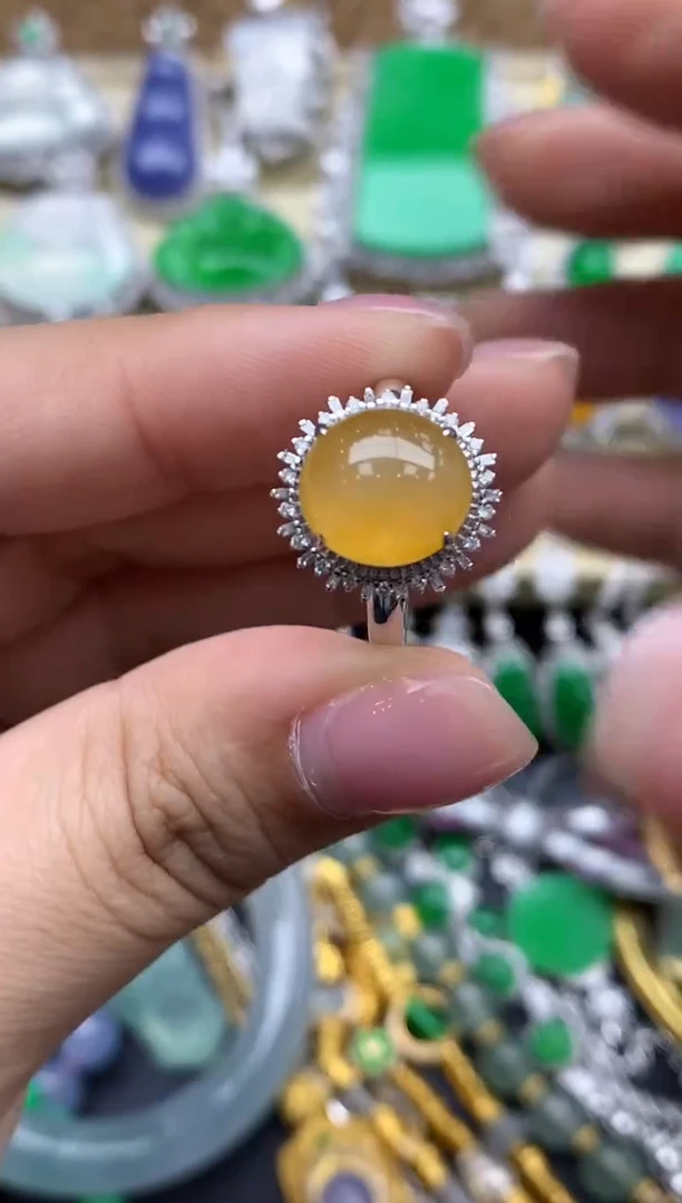 【闪购商品】翡翠戒指18K金镶嵌589-中国好珍宝