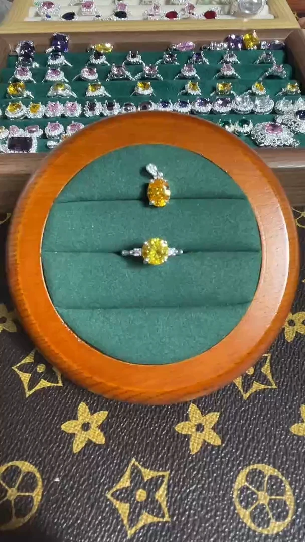 合金合成钻石戒指  吊坠