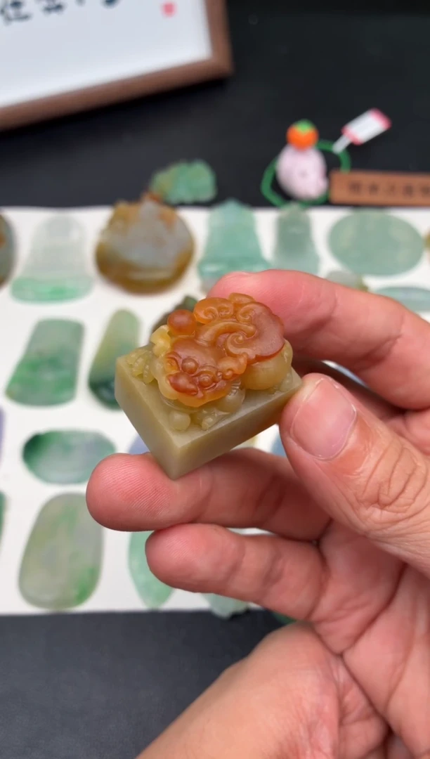 未镶嵌定制翡翠翡翠