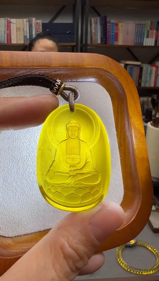 【闪购商品】琥珀颈饰未镶嵌阿弥陀佛