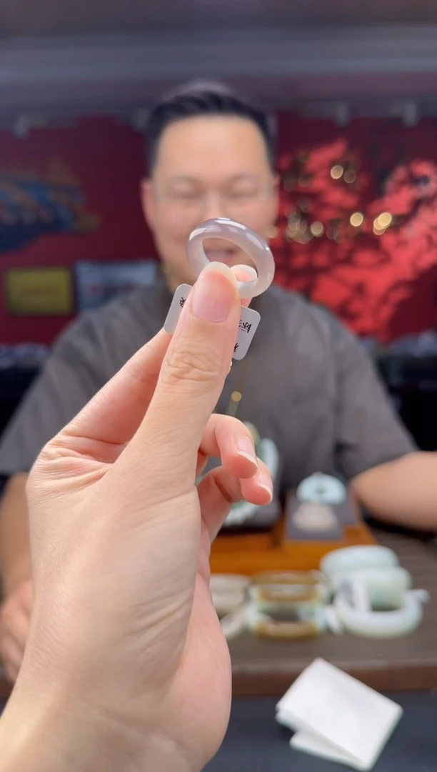 颈饰未镶嵌和田玉烟紫戒圈12-19