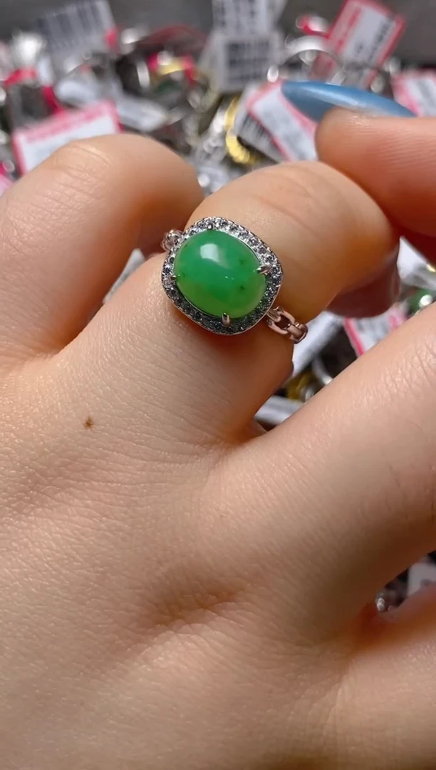 银S925镶嵌戒指翡翠百内无证书