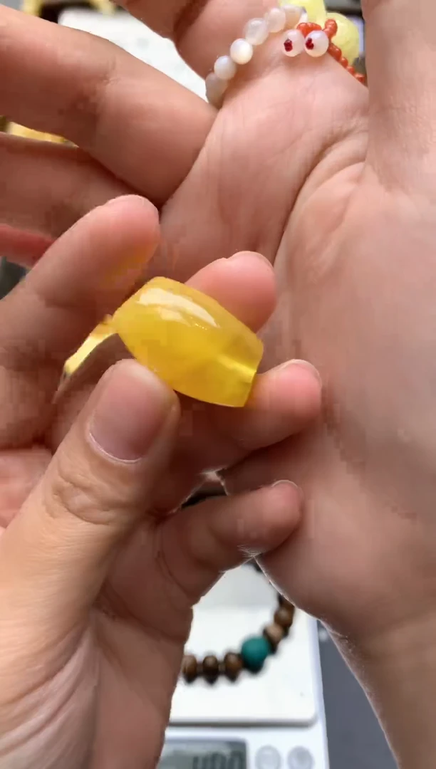 【闪购商品】琥珀珠宝奇石未镶嵌066琥珀蜜蜡花粉小坑