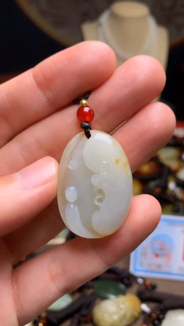 颈饰未镶嵌和田玉新疆料青海料清水和田玉吊坠
