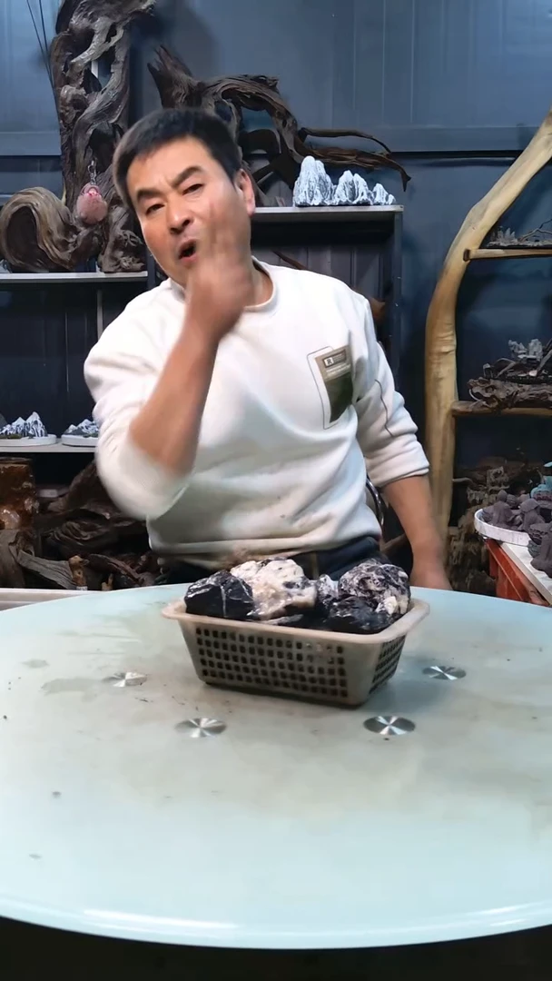 青龙石中碎3.5清香阁清香阁清香阁