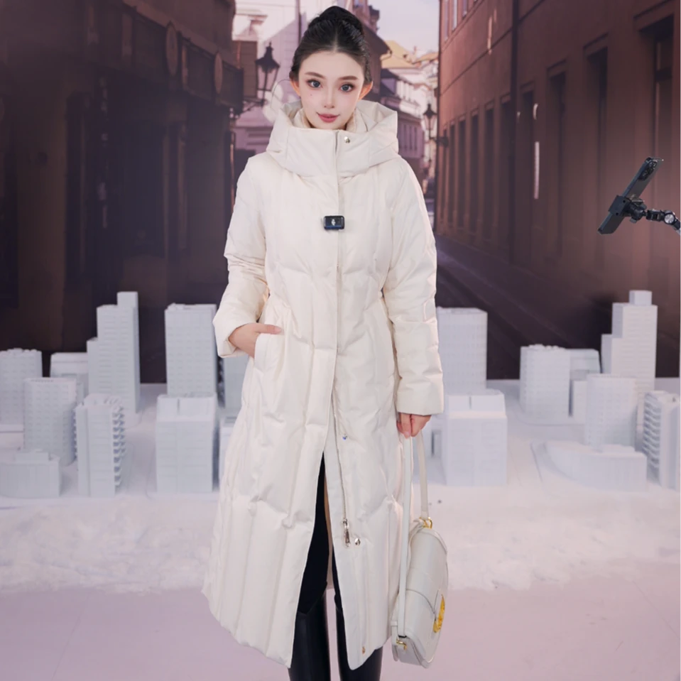 波司登反季专柜同款时尚休闲宽松女士连帽收腰加厚长款90鹅绒服