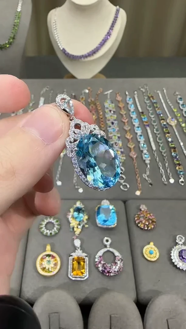 颈饰银S925镶嵌托帕石13*18mm吊坠妖姬蓝