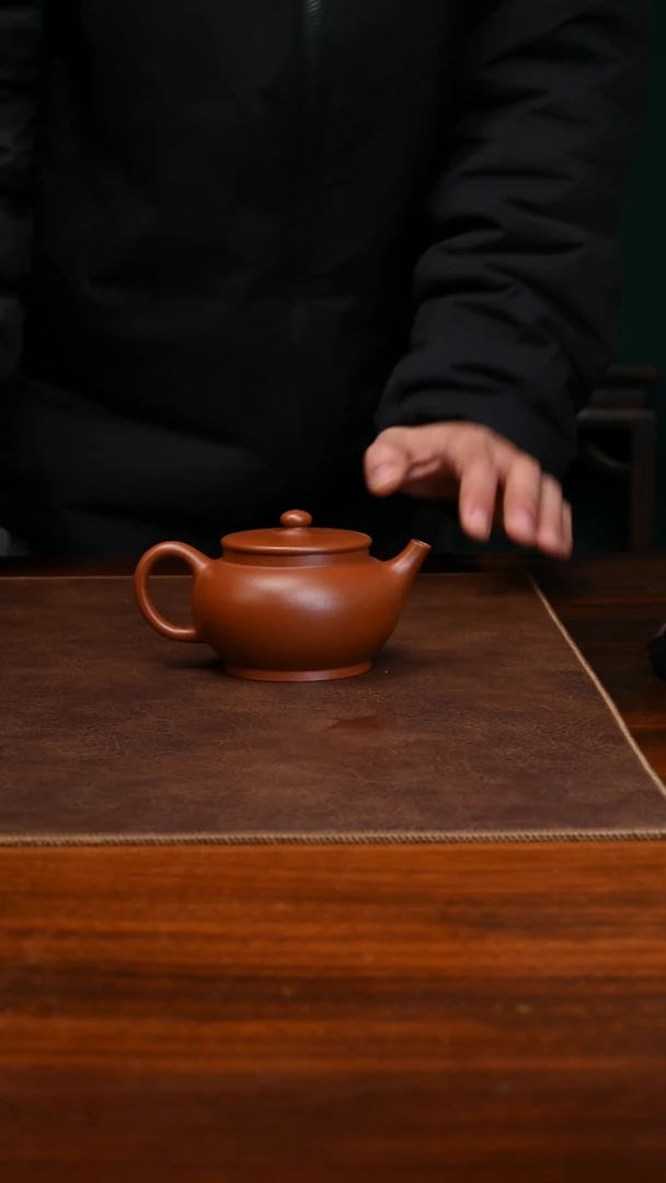 【闪购商品】紫砂茶壶贡珠170cc朱砂