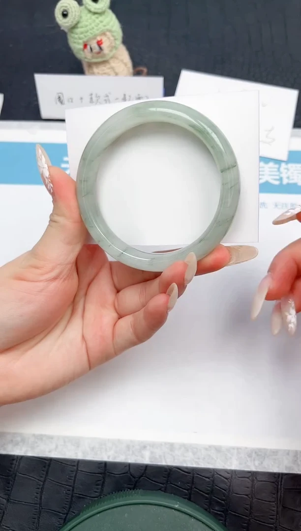 【闪购商品】石英质玉手镯未镶嵌101-57.6