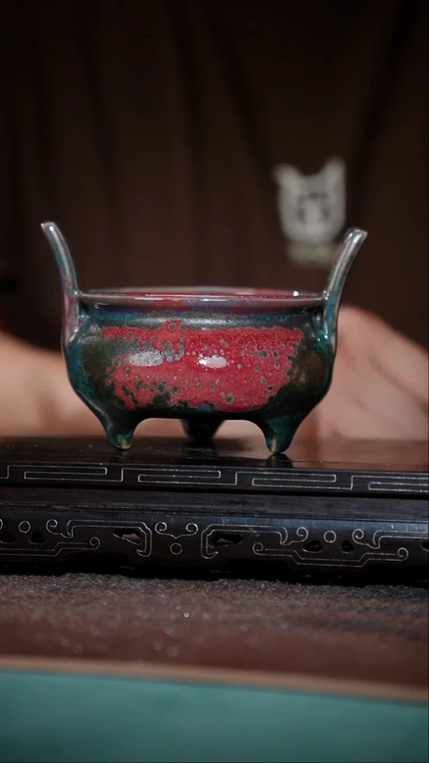 15-1三足飘带炉（炉钧釉）