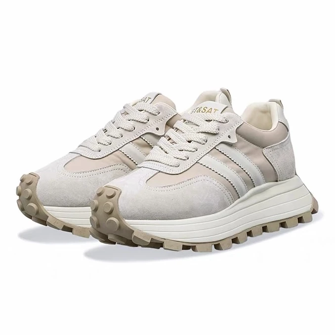 厚底休闲运动阿甘鞋2025春季新款尖圆头网红运动鞋潮三色