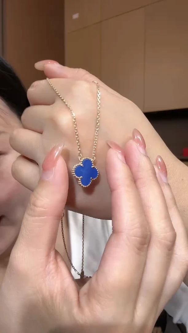 【闪购商品】玛瑙/玉髓套链18K金镶嵌蓝色K黄，四叶草套链GHJ25版