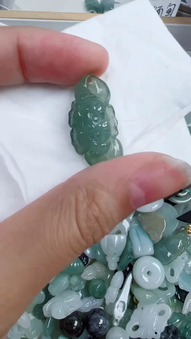 散珠翡翠926号链接，A货翡翠