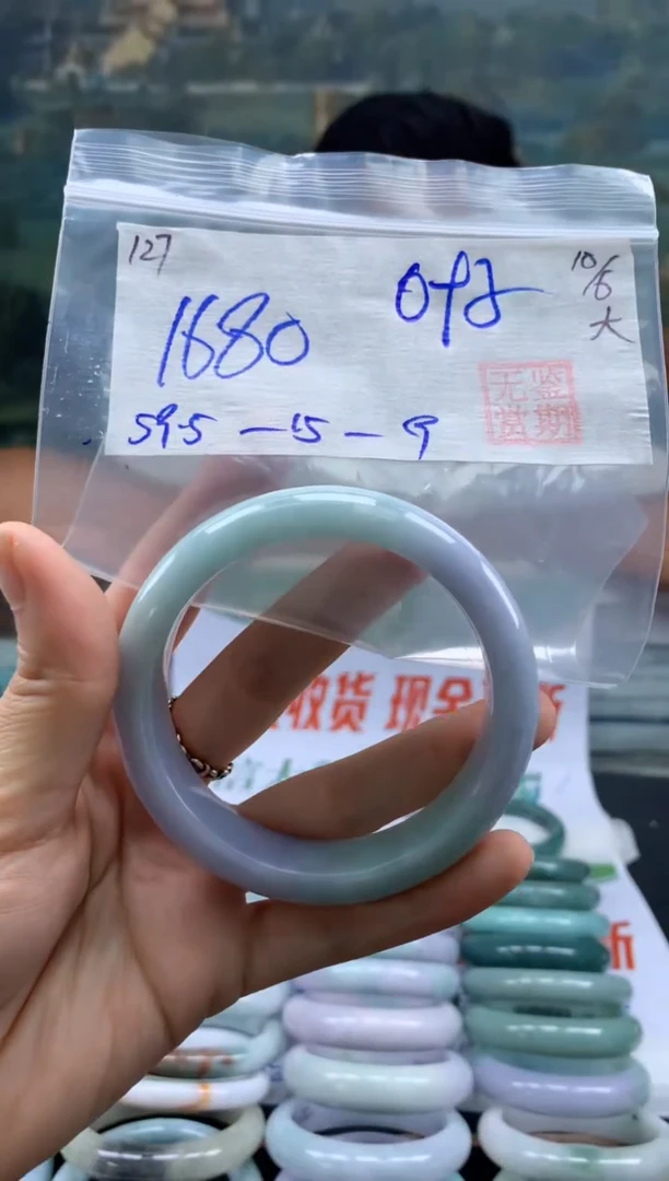 翡翠手镯未镶嵌翡翠手镯 下单联系小耳机#127