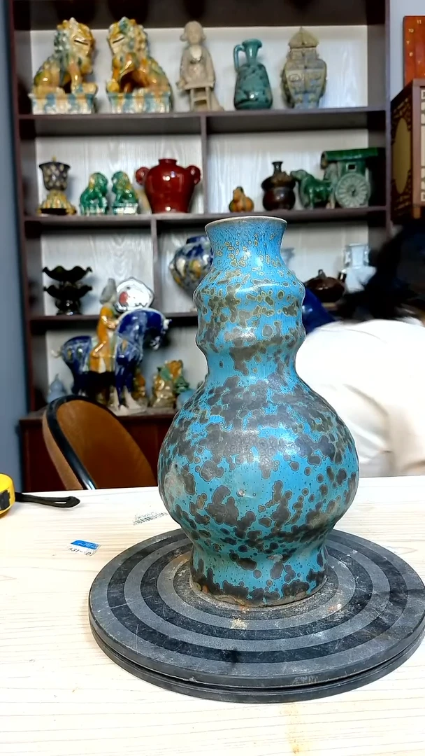 经典精美复古风格瓷器