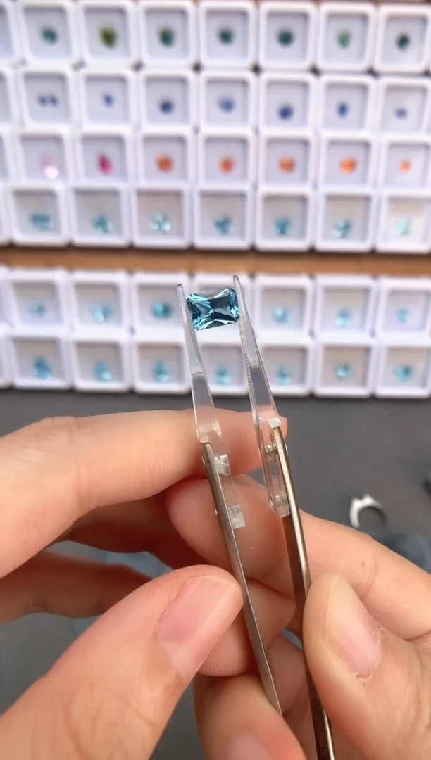 未镶嵌裸石定制海蓝宝石1.19ct 超圣