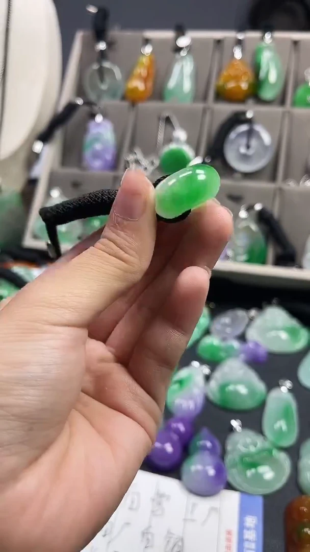 颈饰未镶嵌翡翠  所见即所得 一图一物
