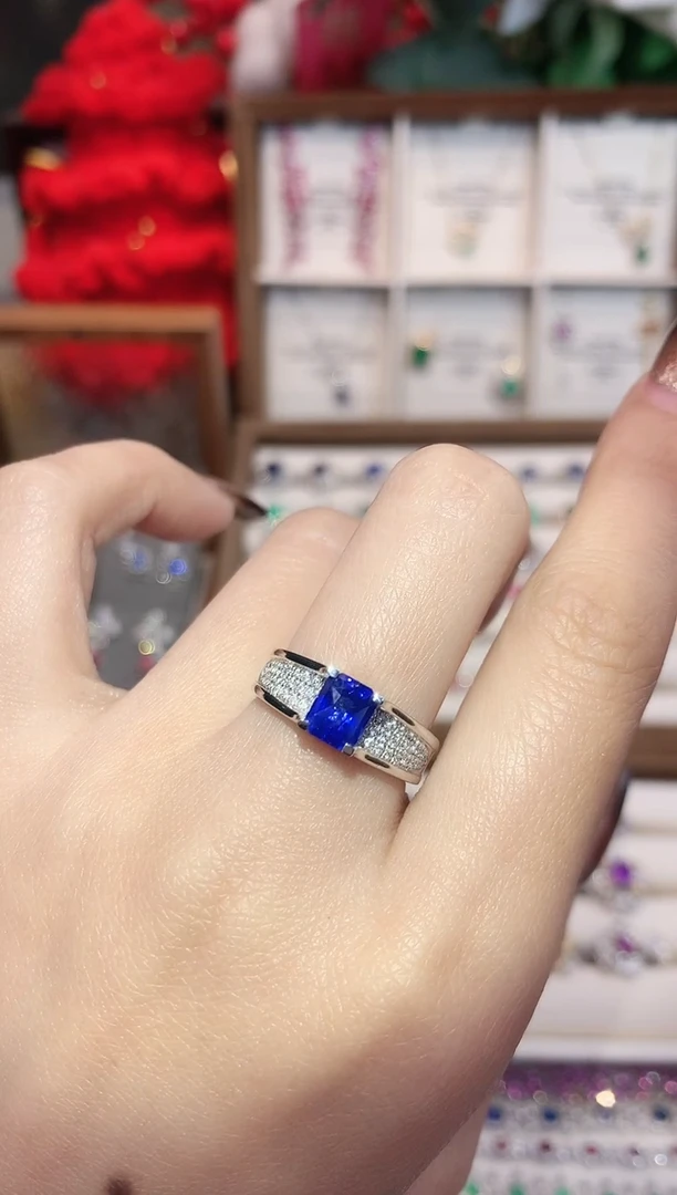 戒指蓝宝石铂Pt950镶嵌1.22ct/天然宝石/七天无理由