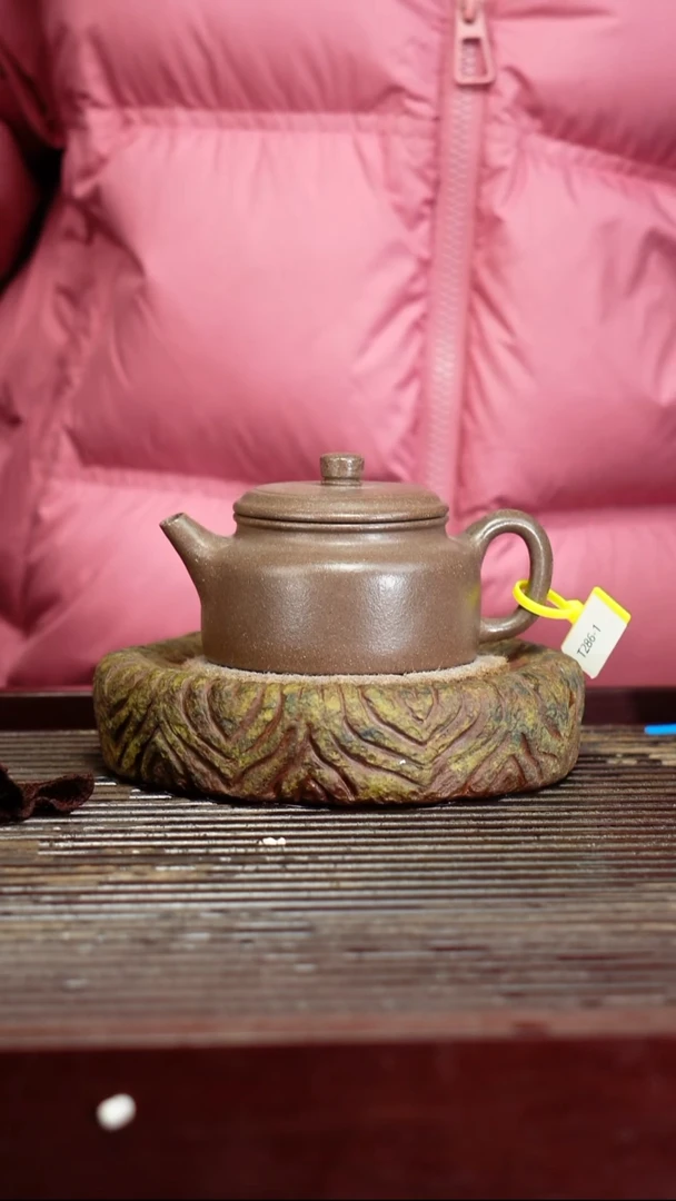 宜兴原矿紫砂壶茶壶宜兴原矿紫砂壶茶壶150C
