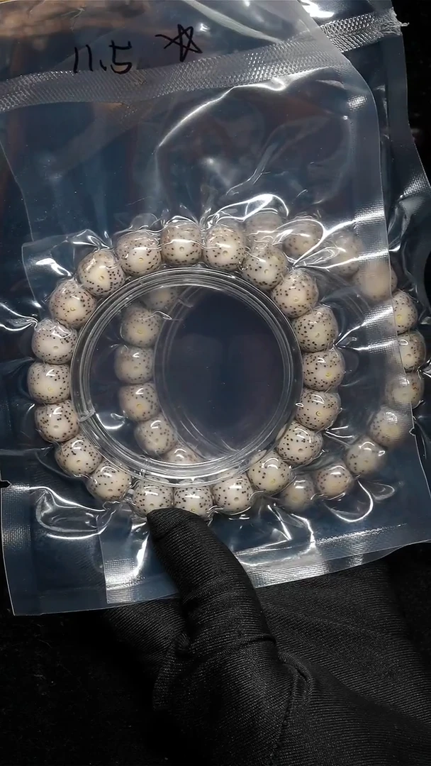 手串星月菩提11*10骨瓷白-S012-30