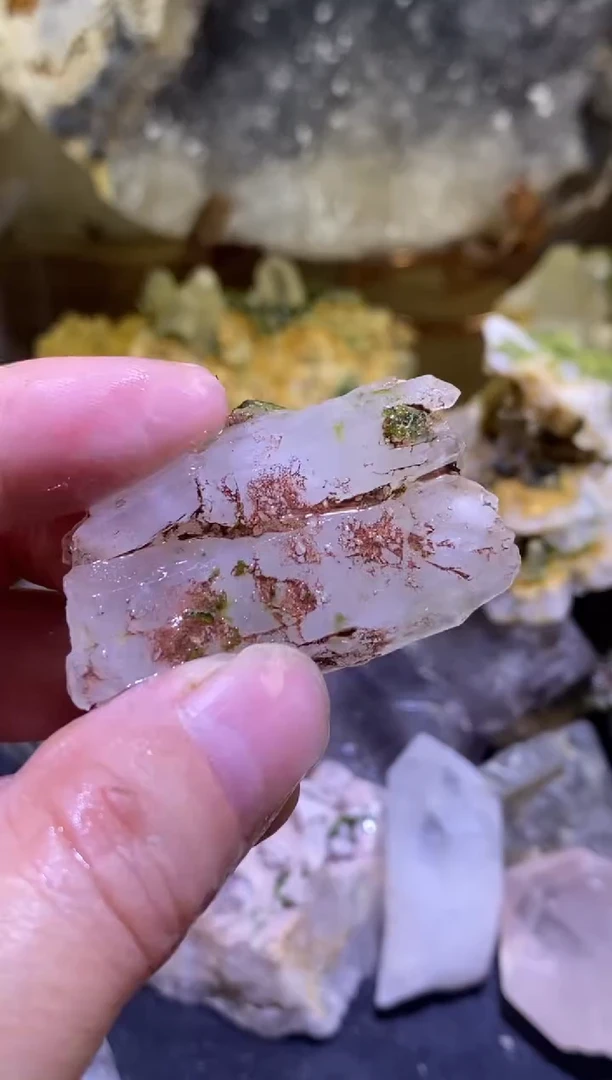 未镶嵌珠宝半成品水晶105号四川美姑超七花园水晶
