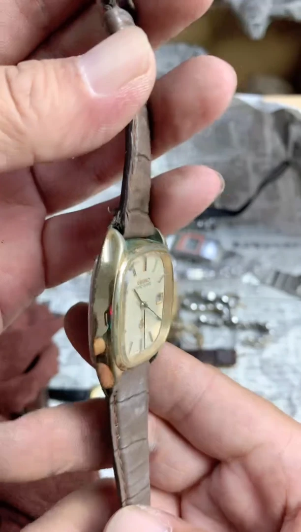手工艺品玻璃青****心默认微瑕，no退no换，介意勿拍