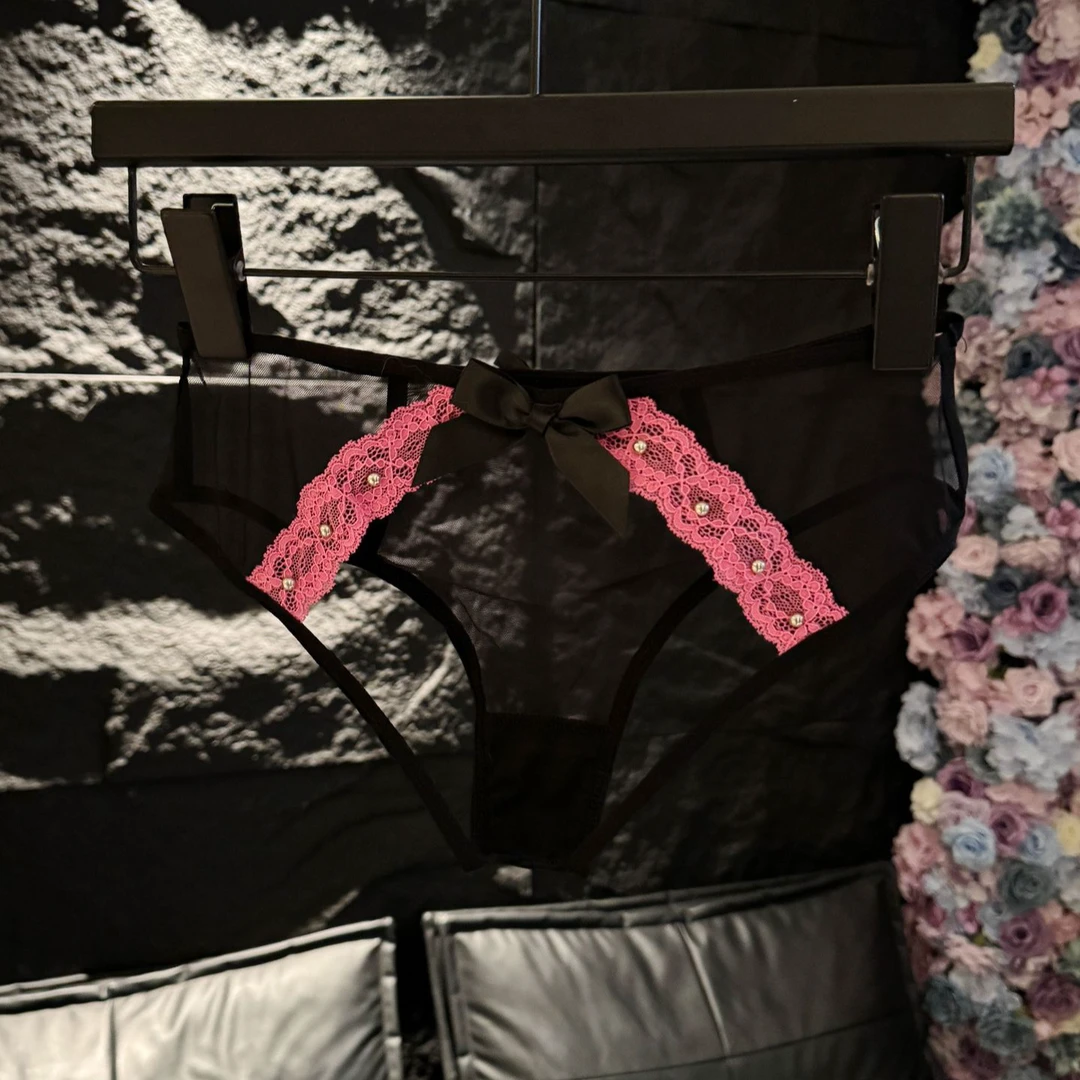 柳丁款美背内裤女薄款蕾丝短款底裤女内裤镂空内裤女女装女士黑色