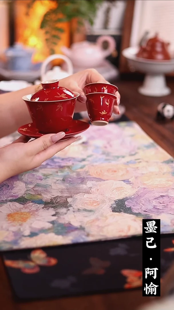 盖碗+茶杯*2  哈哈哈哈哈