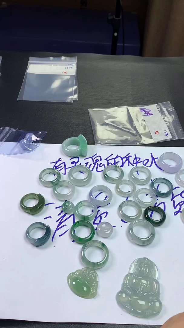 未镶嵌定制翡翠d****o毛货需精细抛光拍一发一