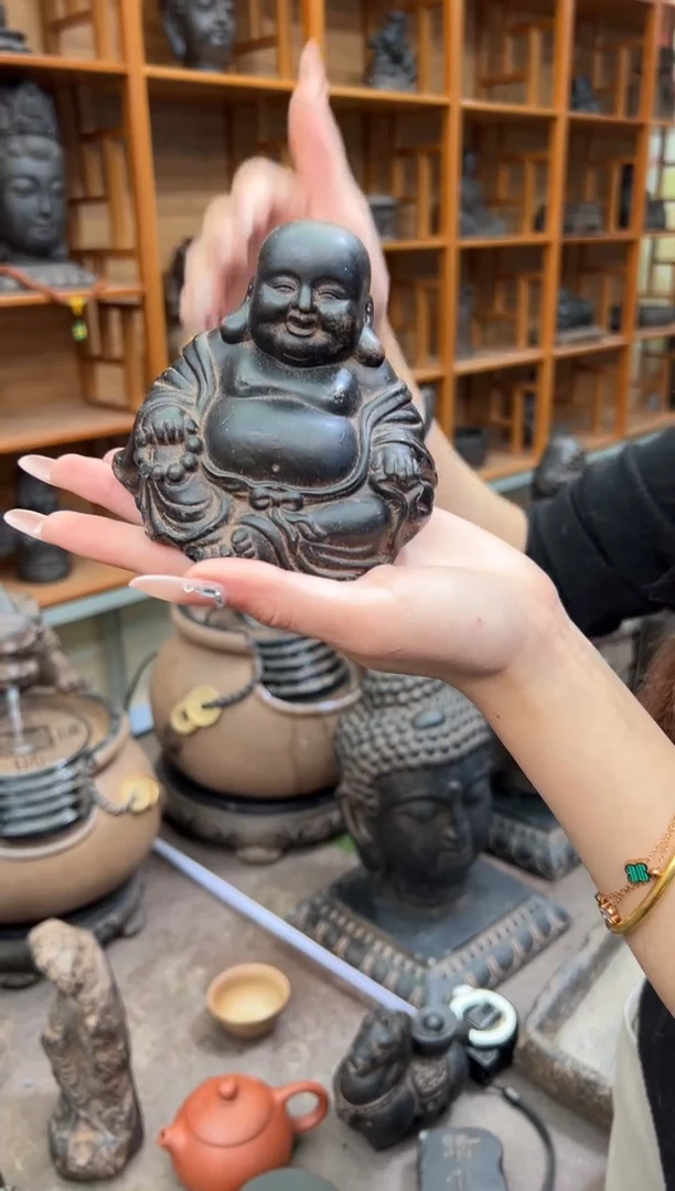 陶土【火山泥】未来佛