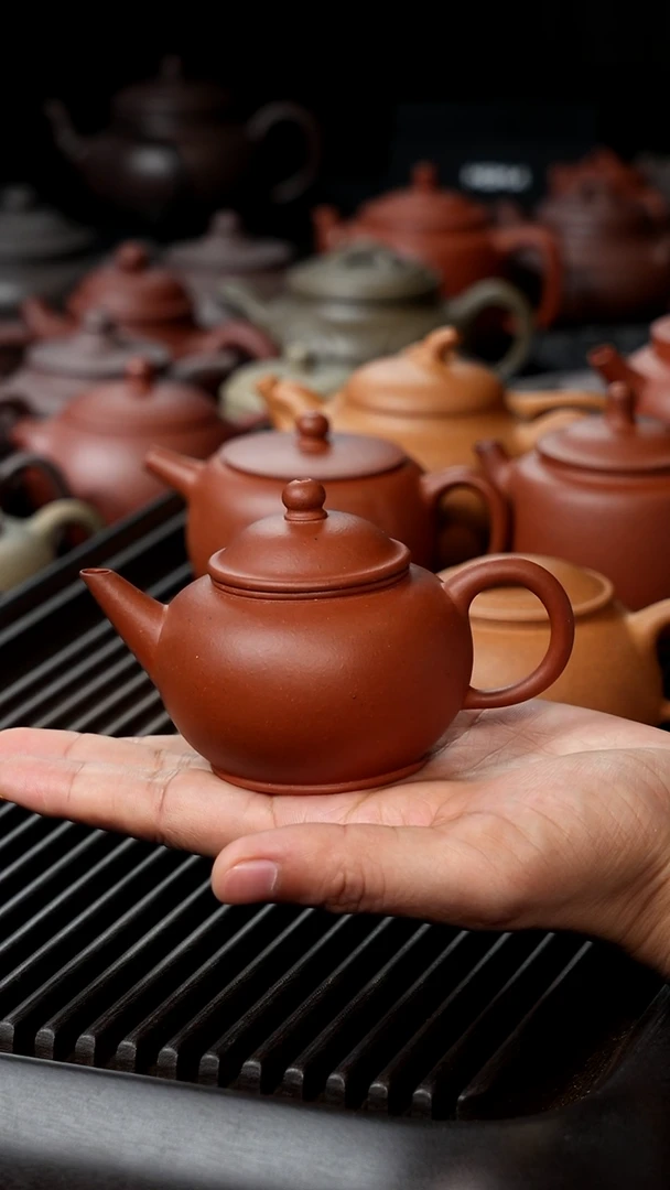 茶壶紫砂红泥水平微瑕半手100