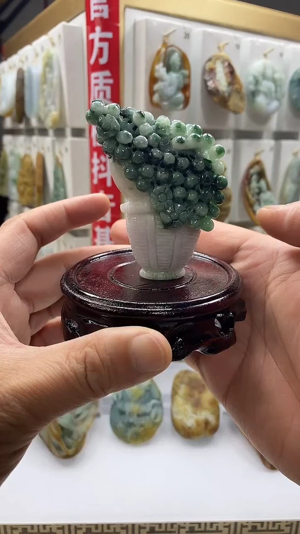 颈饰未镶嵌翡翠翡翠A货2025/11/18