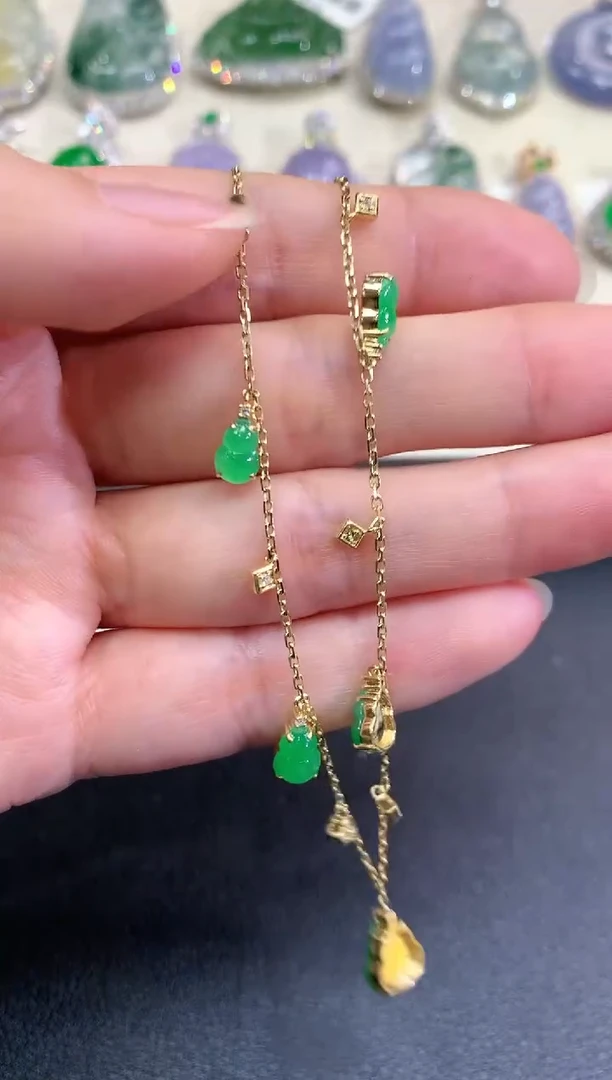 【闪购商品】翡翠颈饰18K金镶嵌B185